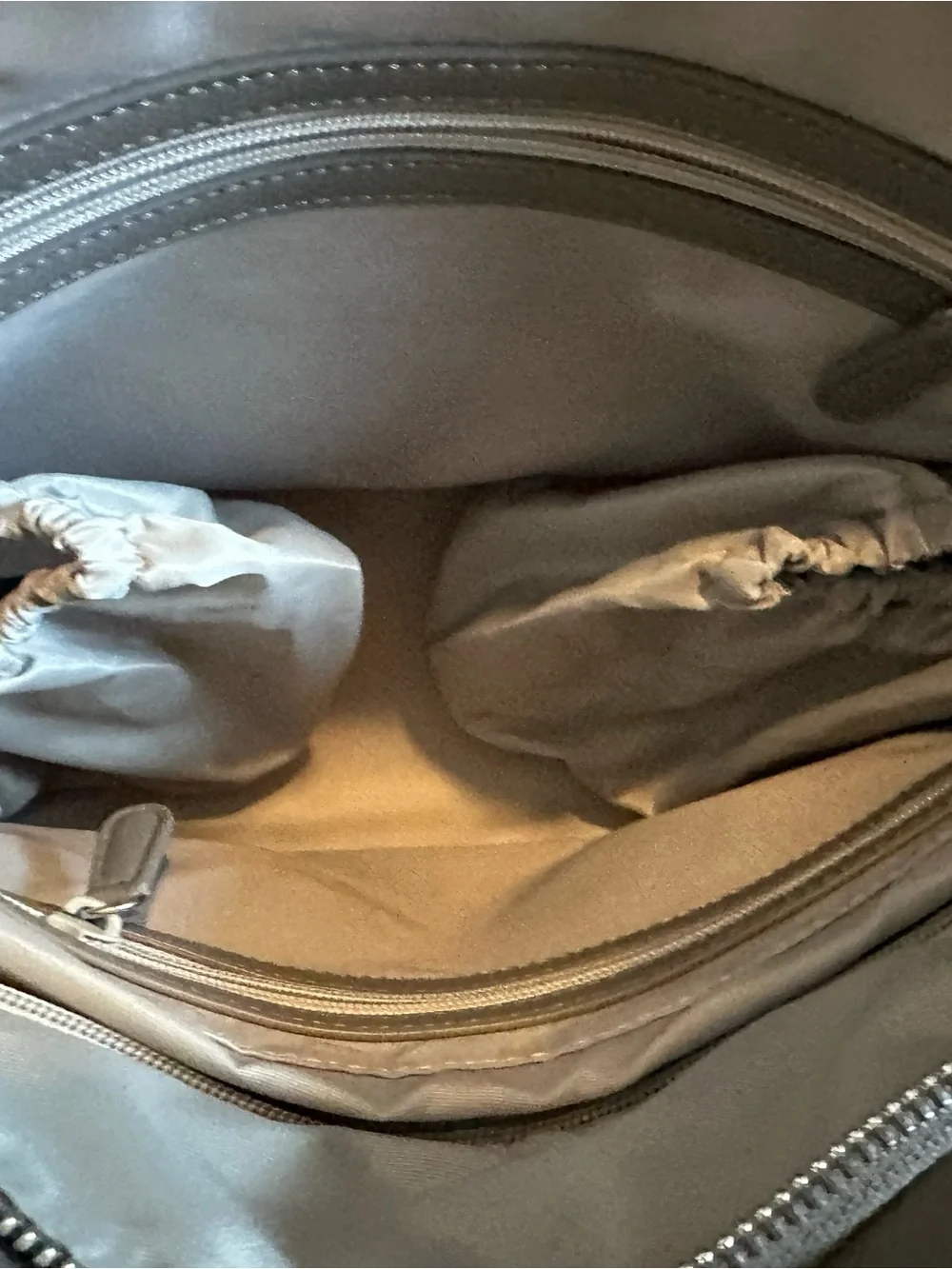 Willow Gray Vegan Leather Pump Anywhere Bag New Never Used